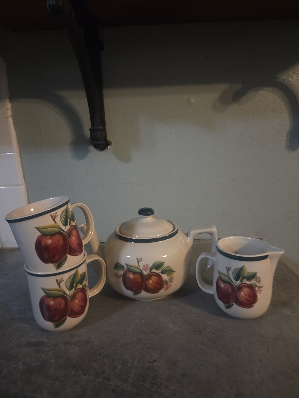 China Pearl Vtg. Ceramic Teapot,creamer and Two Cups TeaSet with Red Apple Motif